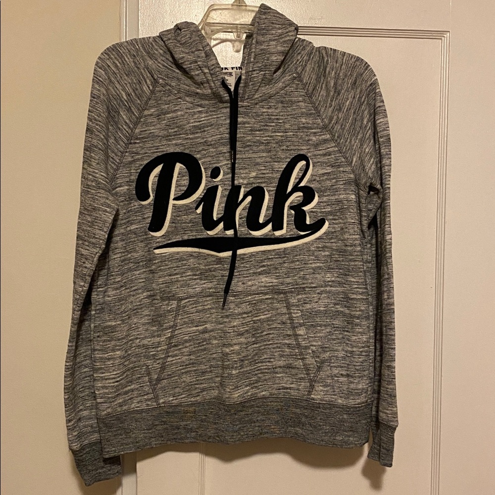 Victoria’s Secret PINK grey logo pullover size medium